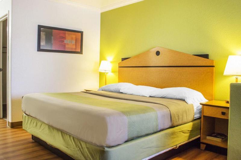 Infinity Inn & Suites Tempe Zewnętrze zdjęcie