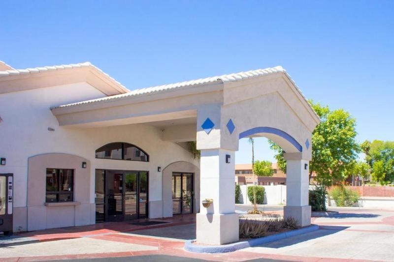 Infinity Inn & Suites Tempe Zewnętrze zdjęcie