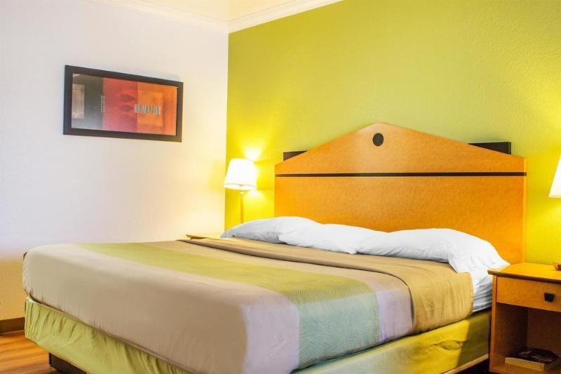 Infinity Inn & Suites Tempe Zewnętrze zdjęcie