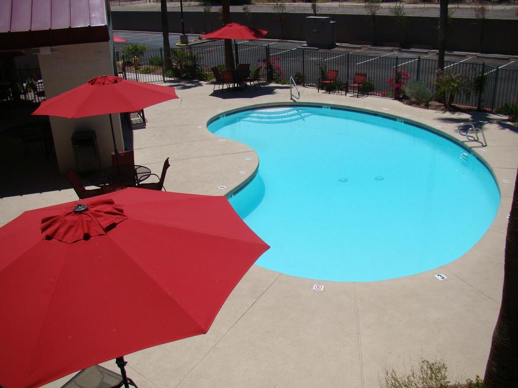Infinity Inn & Suites Tempe Zewnętrze zdjęcie