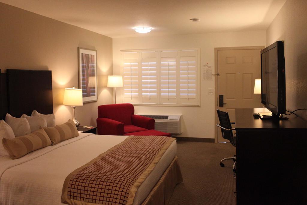 Infinity Inn & Suites Tempe Zewnętrze zdjęcie