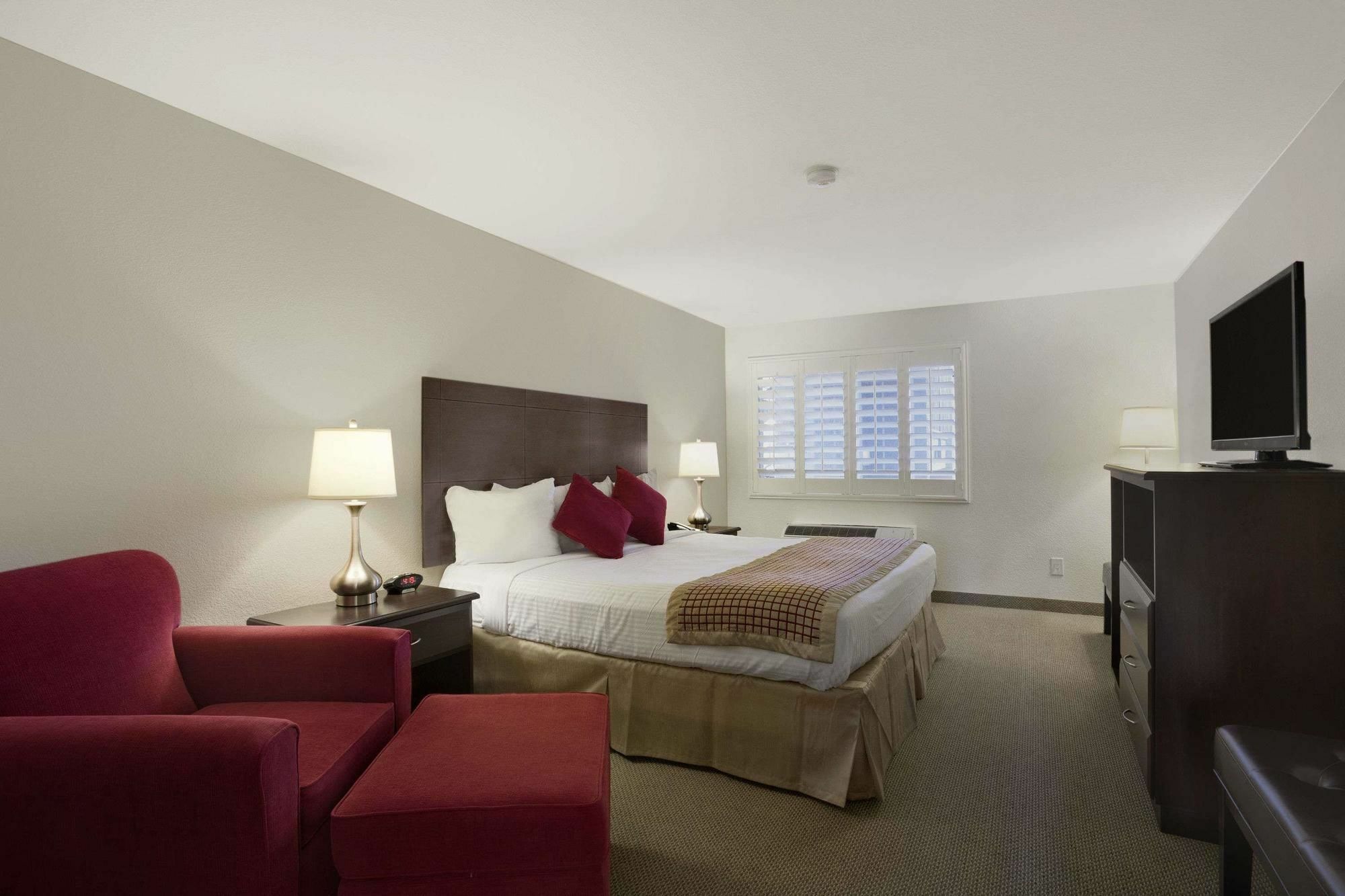 Infinity Inn & Suites Tempe Zewnętrze zdjęcie